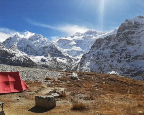 Kanchenjunga Trek Distance and Altitude