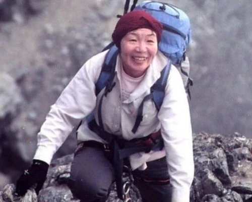 First Woman to Climb Mount Everest