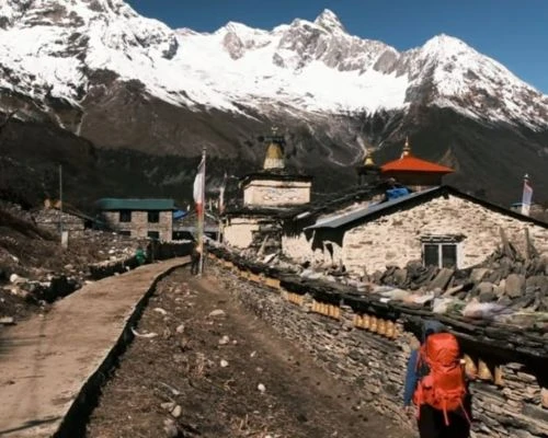 Manaslu Circuit Trek for Beginners