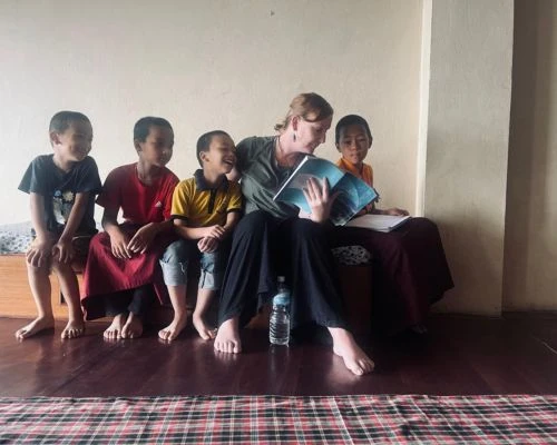 How Trekking in Nepal Supports Local Communities