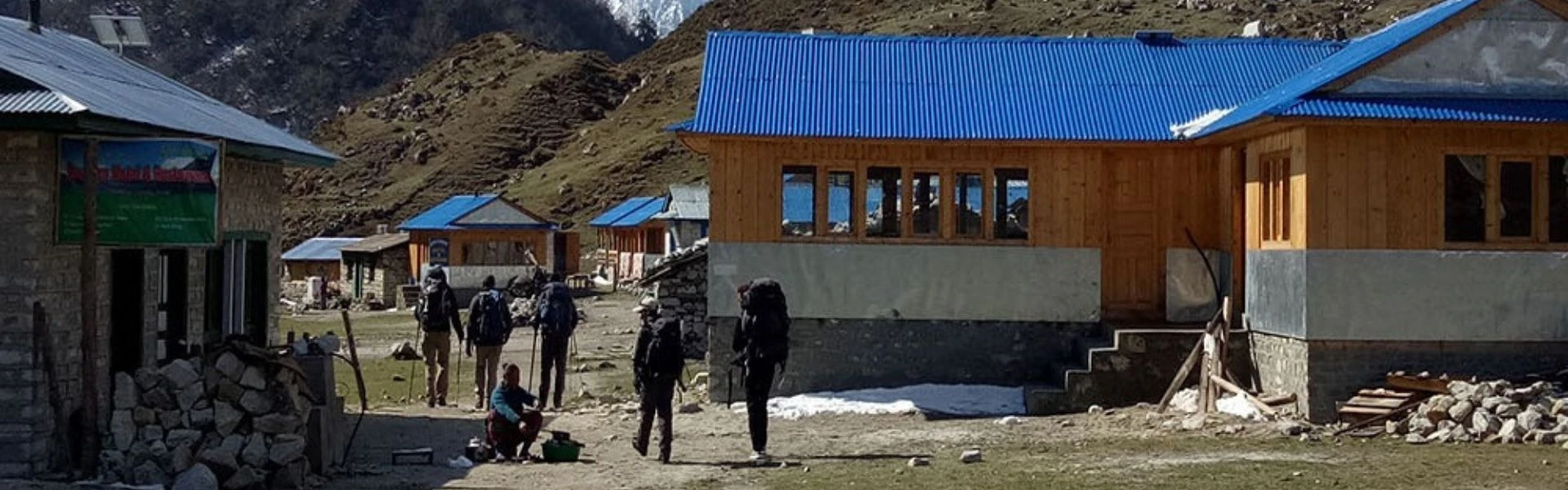 Manaslu Circuit Trek in November