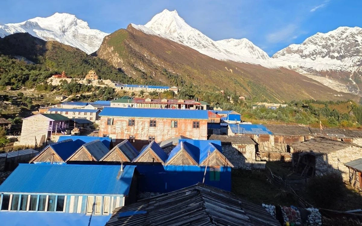 Mount Manaslu views above Shyala village on the Manaslu Circuit