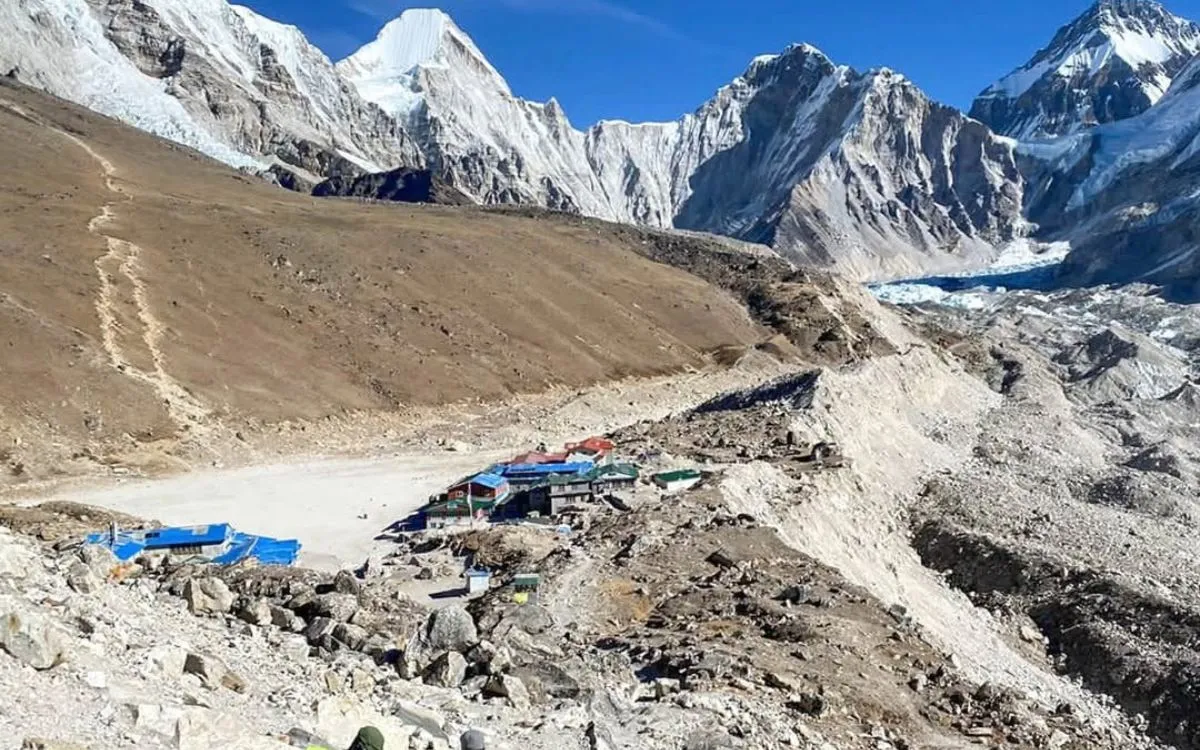 gorakshep village in everest 