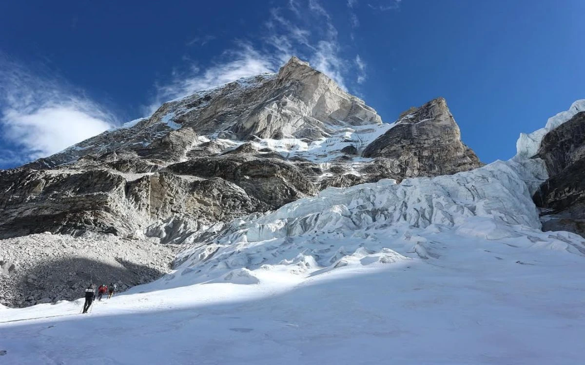 Tashi Labsta Pass