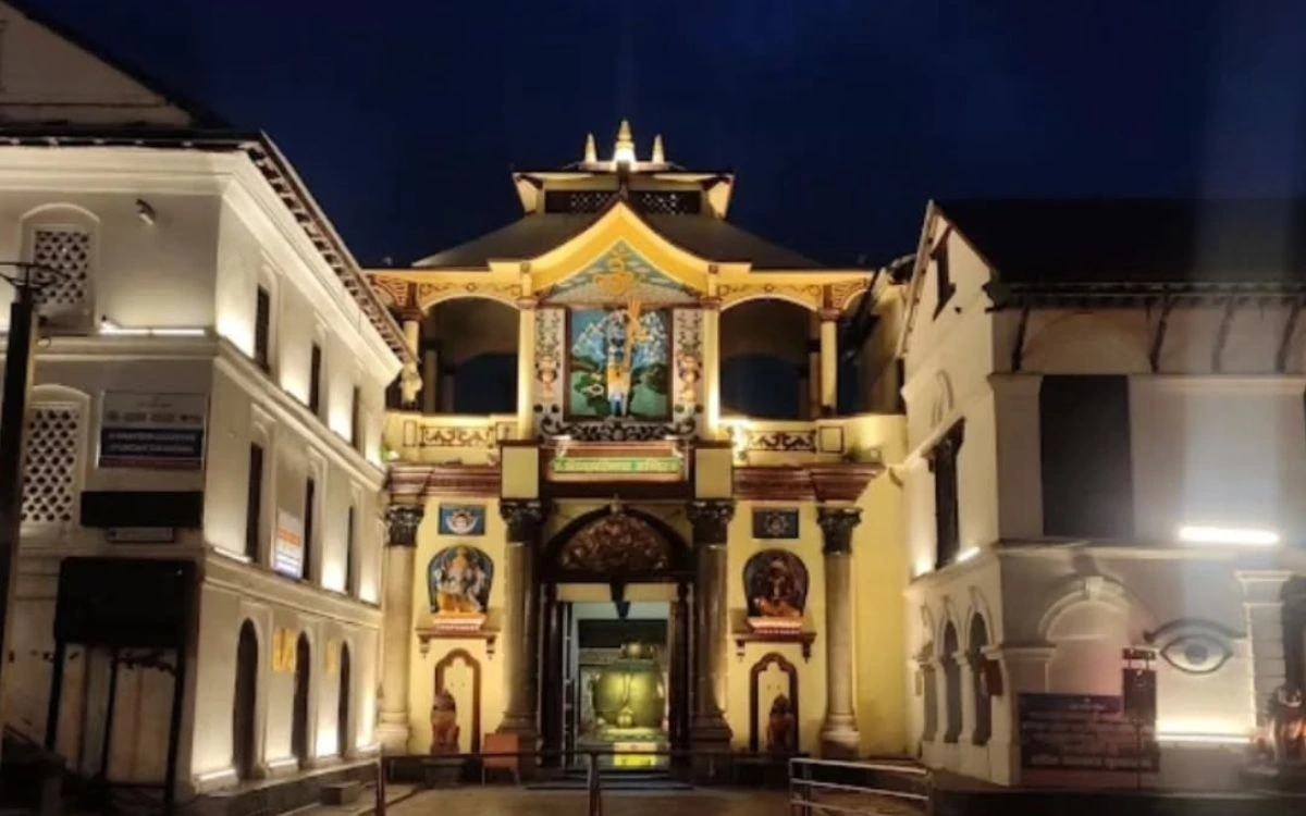 Main gate of Pashupatinath Temple, a sacred Hindu site in Nepal