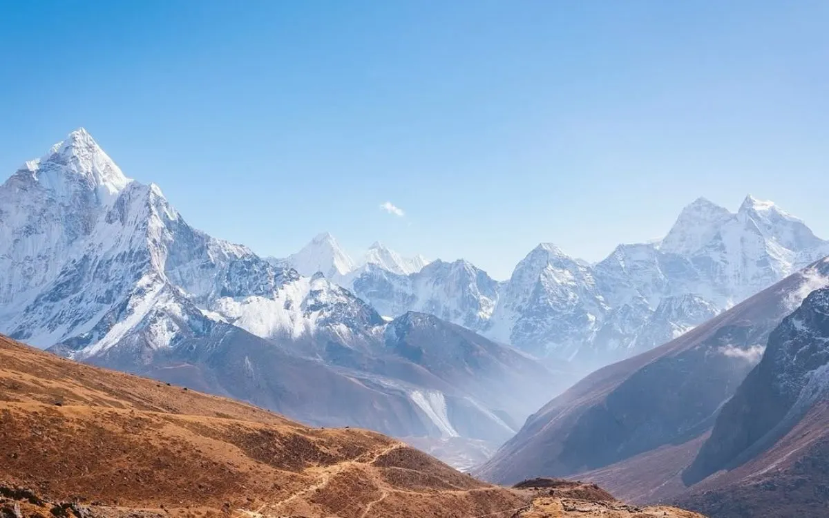 mountains in everest